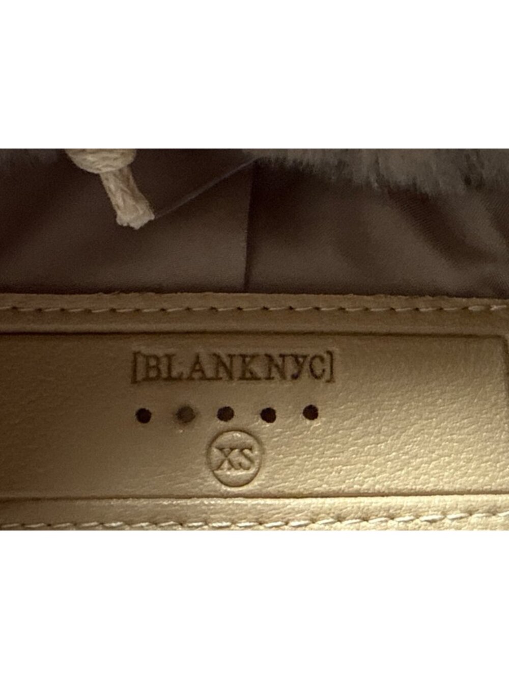 BLANKNYC cropped faux fur jacket, size XS, brand new with tags. - Picture 8 of 8